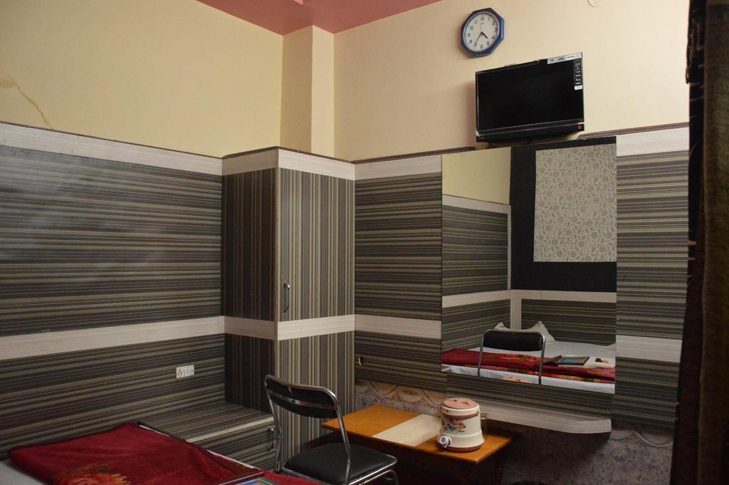 Hotel Furfura Darbar Adžmér Pokoj fotografie